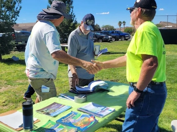 Mohave master gardeners at event