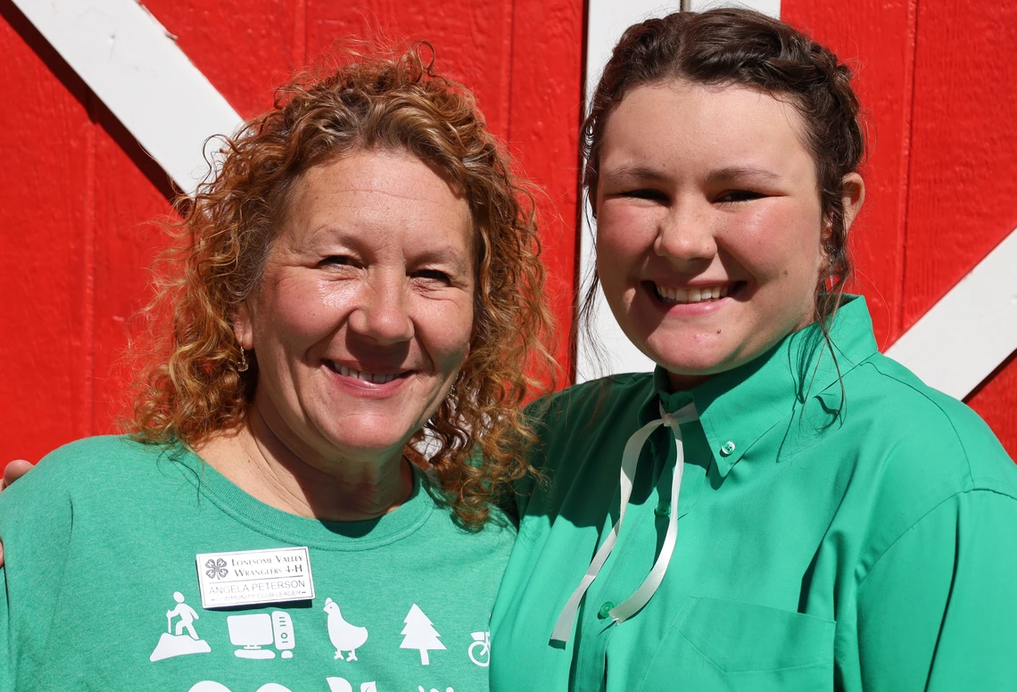 Photo of 4-H members