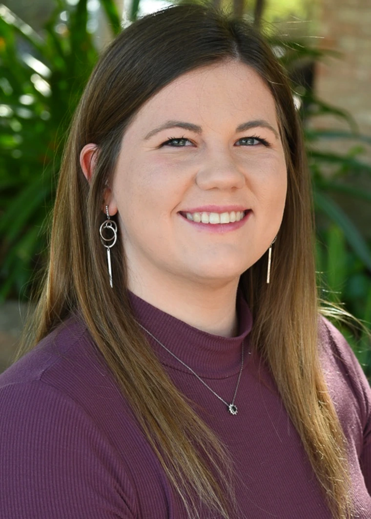 HEadshot of Jenna m