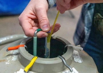 pulling straws from liquid nitrogen tank
